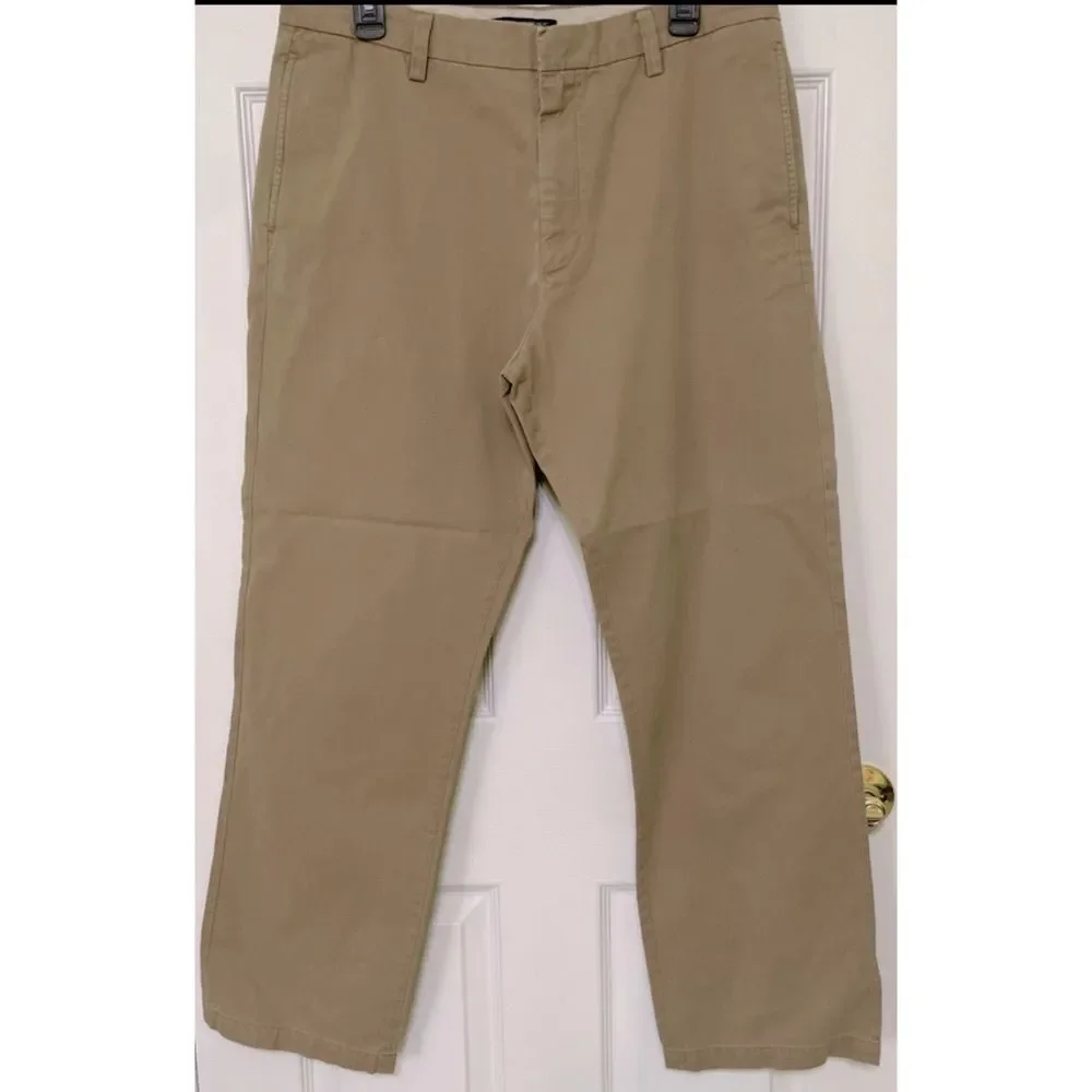 Banana Republic Gavin Cotton Chino Pants 35 x 32 Straight Leg Relaxed Fit Acorn
